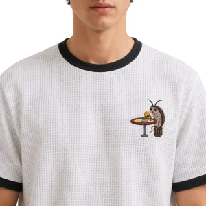 Camiseta básica Cucaracha de Bob Esponja